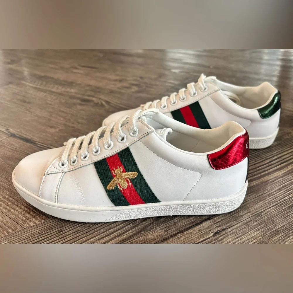 Gucci White Sneakers with Red and Green Stripes - US 8 - Picture 3 of 11